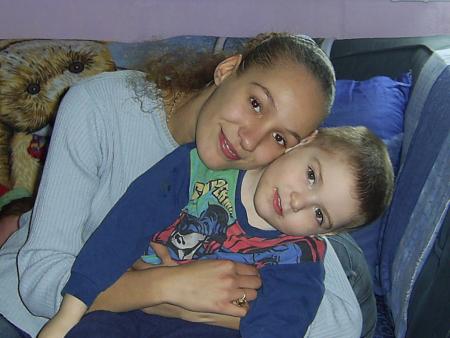thyron a voler la copine a tonton zitoune